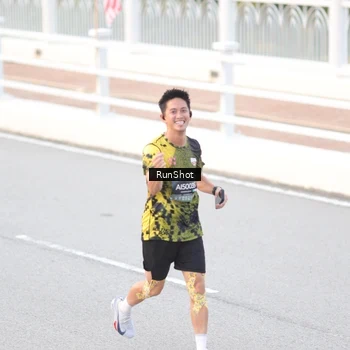 Runner Photo 6813137
