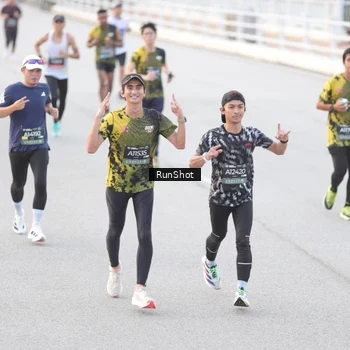 Runner Photo 6813142