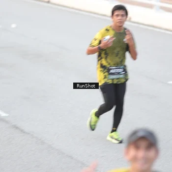 Runner Photo 6813153