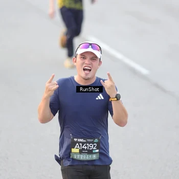 Runner Photo 6813155