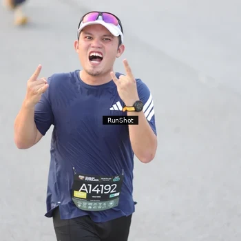 Runner Photo 6813168