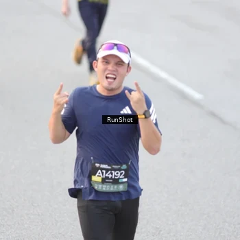 Runner Photo 6813178