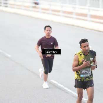 Runner Photo 6813236