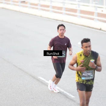 Runner Photo 6813241