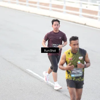 Runner Photo 6813243