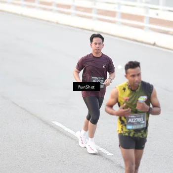 Runner Photo 6813259