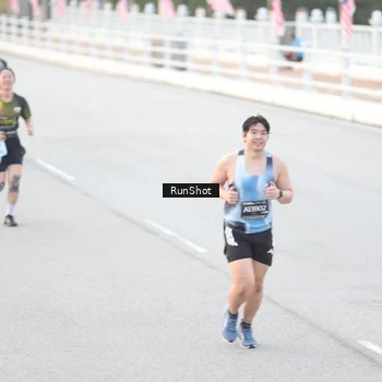 Runner Photo 6813278