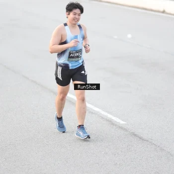 Runner Photo 6813286