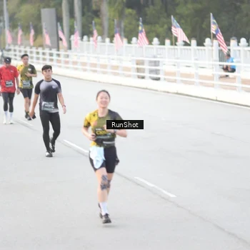 Runner Photo 6813288