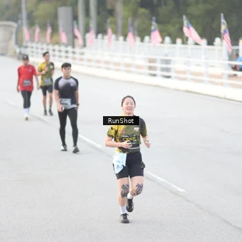 Runner Photo 6813289