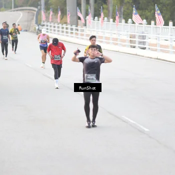 Runner Photo 6813319