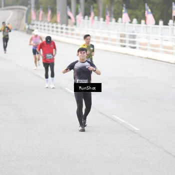 Runner Photo 6813321