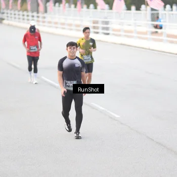 Runner Photo 6813336