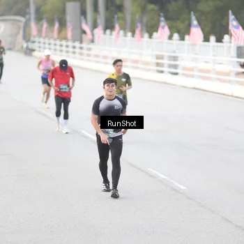 Runner Photo 6813338