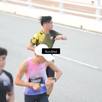 Runner Photo 6813347