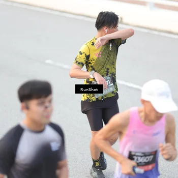 Runner Photo 6813353