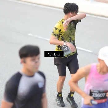 Runner Photo 6813354