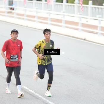Runner Photo 6813375