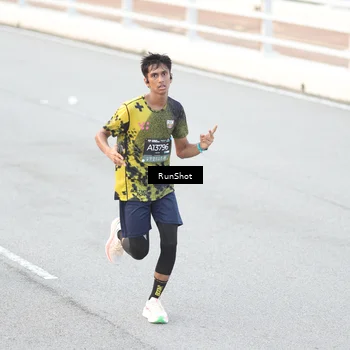 Runner Photo 6813384