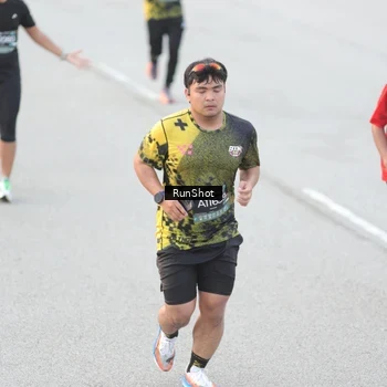 Runner Photo 6813392