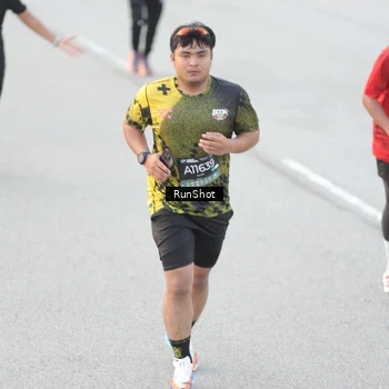 Runner Photo 6813395