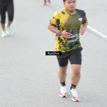 Runner Photo 6813398