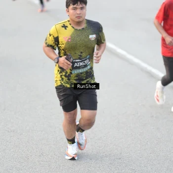Runner Photo 6813399