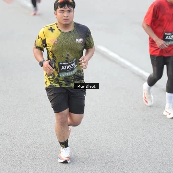 Runner Photo 6813400