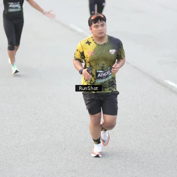 Runner Photo 6813404
