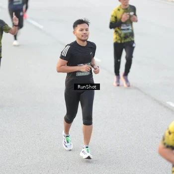 Runner Photo 6813408