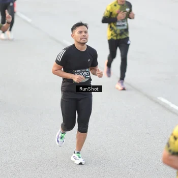 Runner Photo 6813409