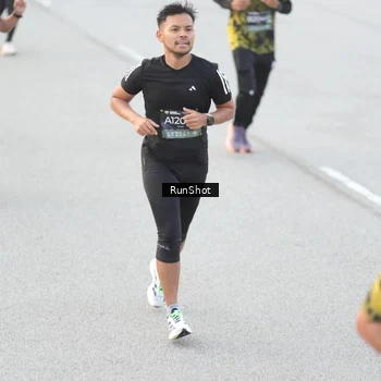 Runner Photo 6813413