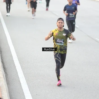 Runner Photo 6813415