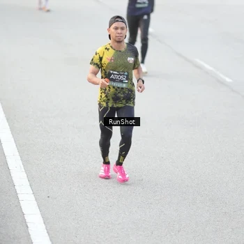 Runner Photo 6813419