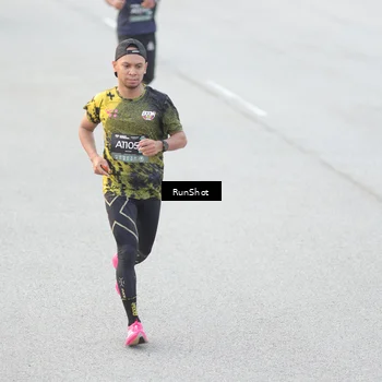 Runner Photo 6813425