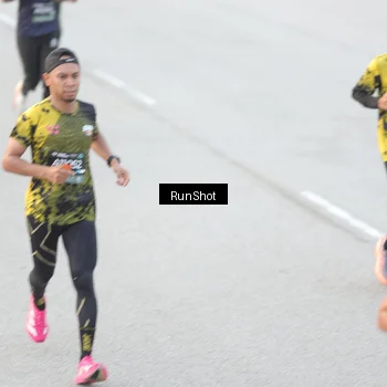 Runner Photo 6813435