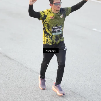 Runner Photo 6813443