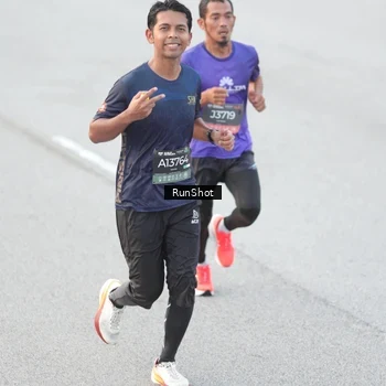 Runner Photo 6813466