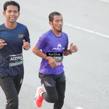 Runner Photo 6813477