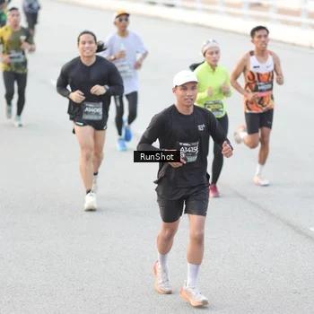 Runner Photo 6813507