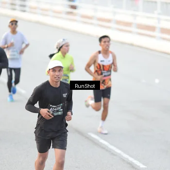Runner Photo 6813508