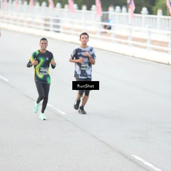 Runner Photo 6813564