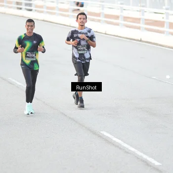 Runner Photo 6813572