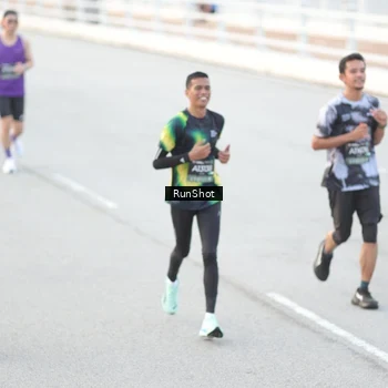 Runner Photo 6813586