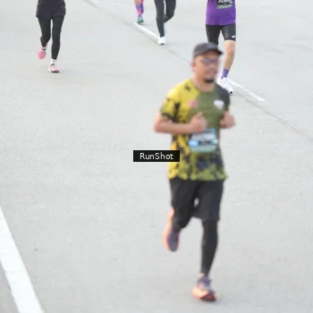 Runner Photo 6813593