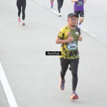 Runner Photo 6813594