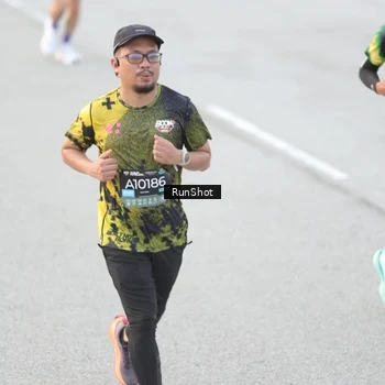 Runner Photo 6813611
