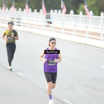 Runner Photo 6813614