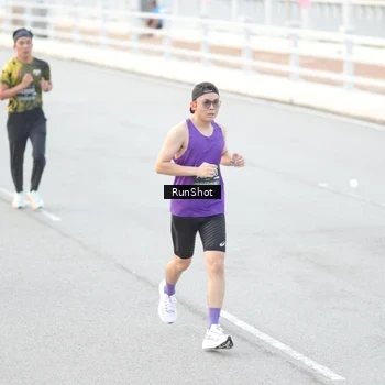 Runner Photo 6813616