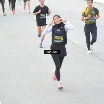 Runner Photo 6813631